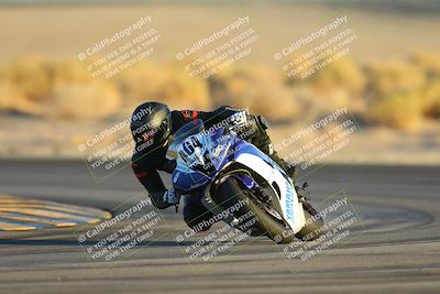 media/Nov-17-2024-CVMA (Sun) [[1fec520723]]/Race 18-Supersport Middleweight/